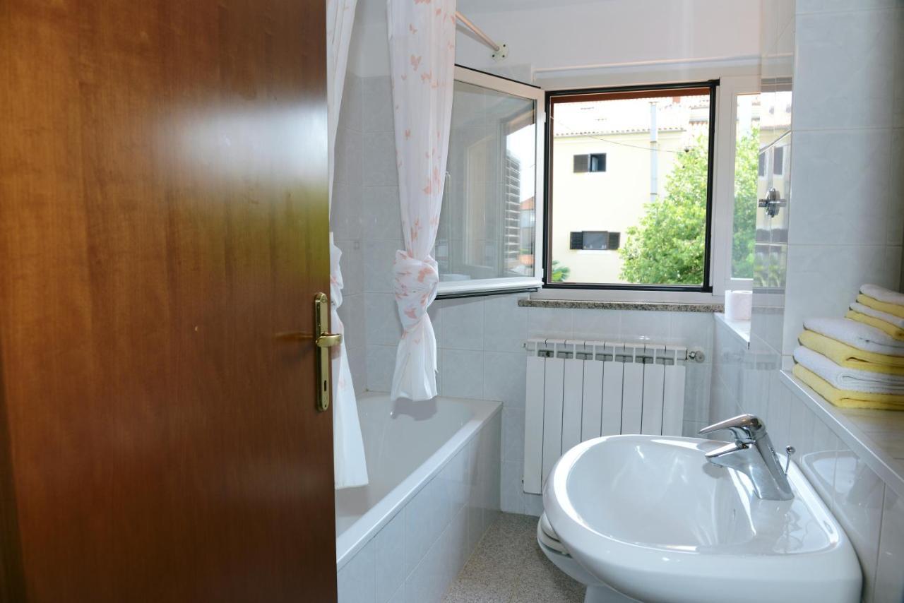 Vista Mare Apartman ポレッチ エクステリア 写真
